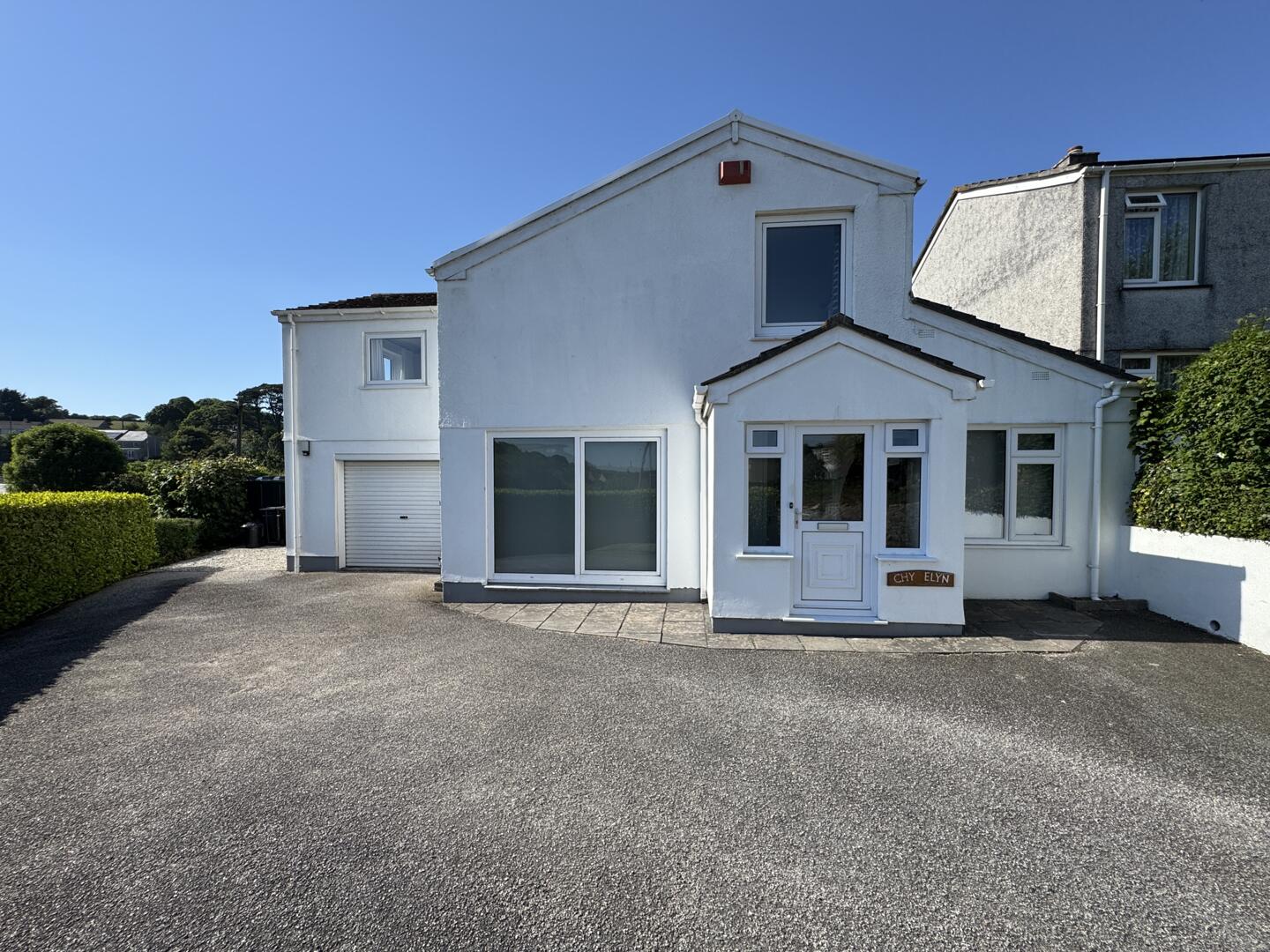 4 bed property in Roseland Crescent, Truro